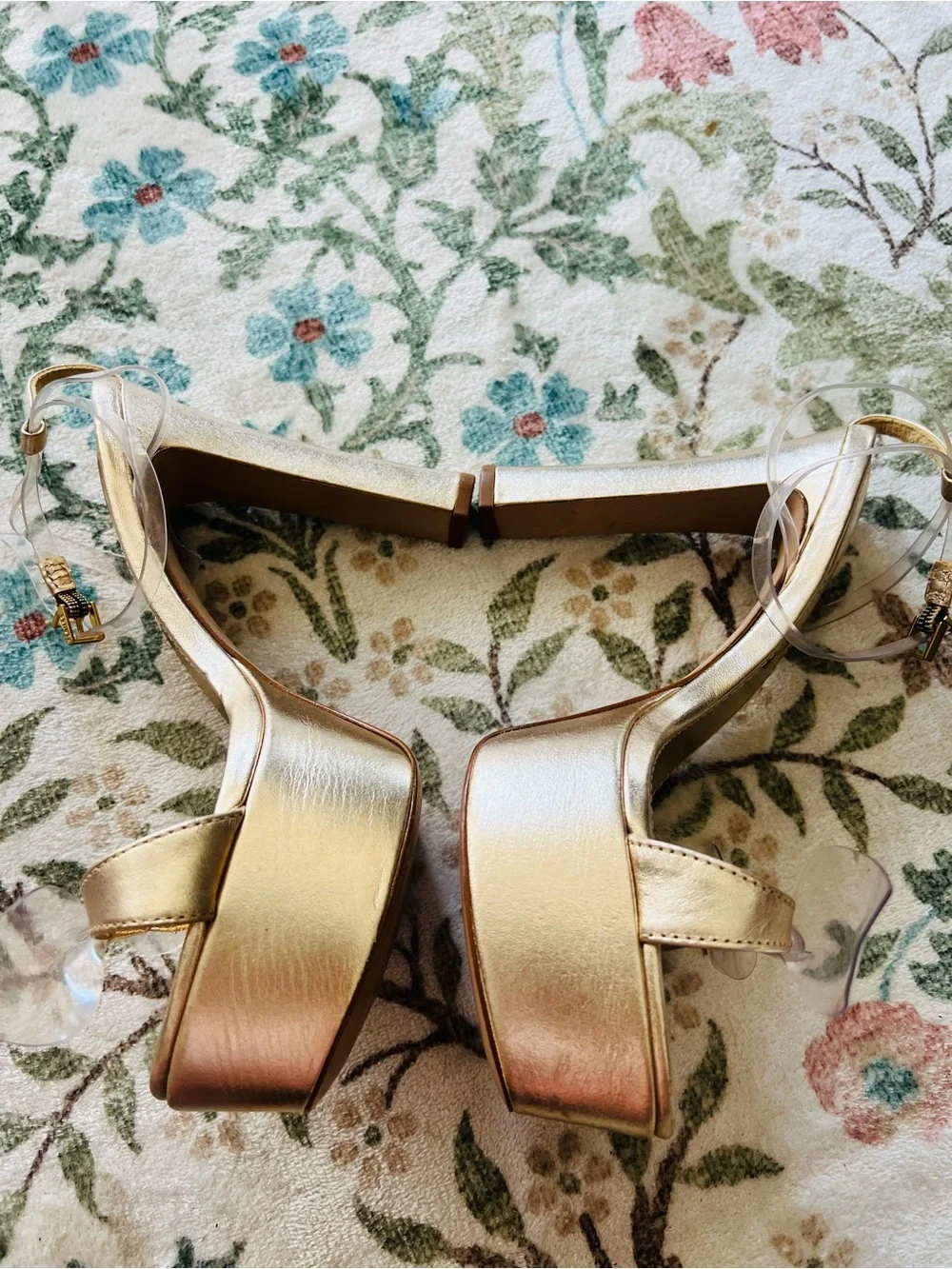 Schutz Elyda Platform Sandal 7.5 Gold